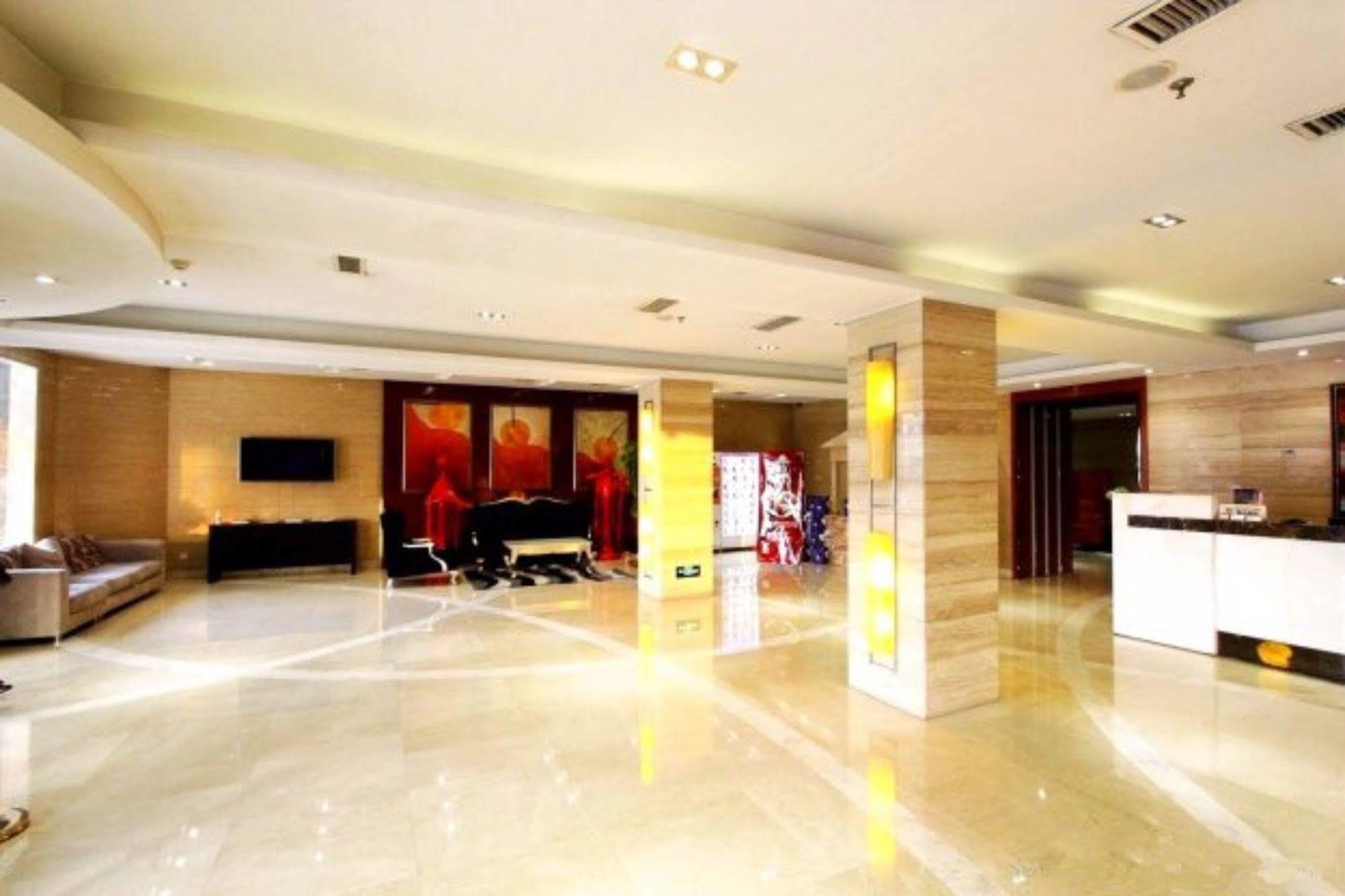 Days Inn Frontier Qingdao Airport Dış mekan fotoğraf